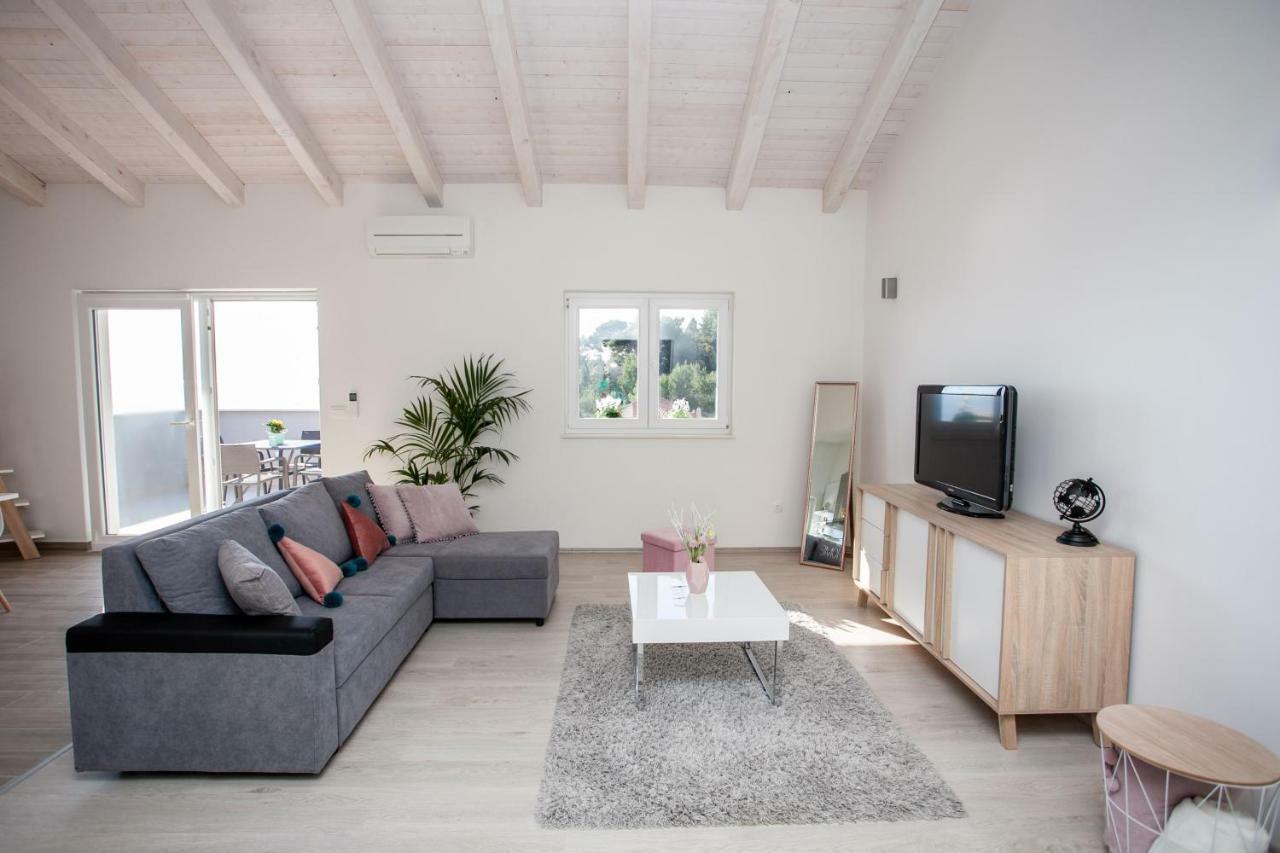 Luxury Sea View Apartment Jesenice  Exterior foto